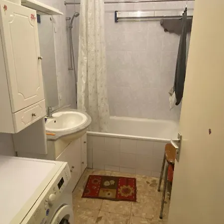 Loft Male Shared Daily 8pm To 10am